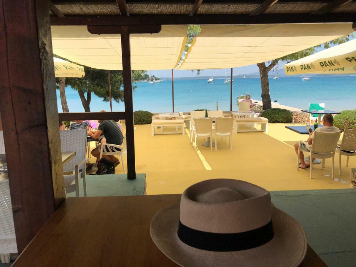 Villa Pina Appartment Chantos Tisno Buitenkant foto